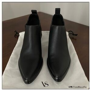 Via Spiga Luxury Fatley Black Leather Pull On Ankle Boot